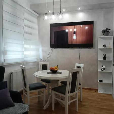 City011 Private Garage Free Apartmán *